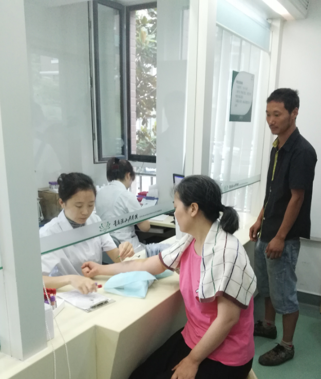 以人为本 关爱一线——性爱直播
组织一线员工健康体检(图3)