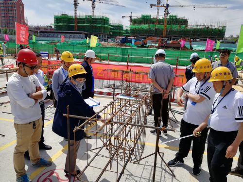 城阳区举办建筑业职业技能大赛 比学赶帮超展工匠精神(图8)