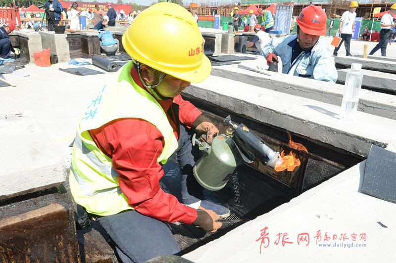 比速度拼质量！青岛农民工建筑技能大比拼(图2)