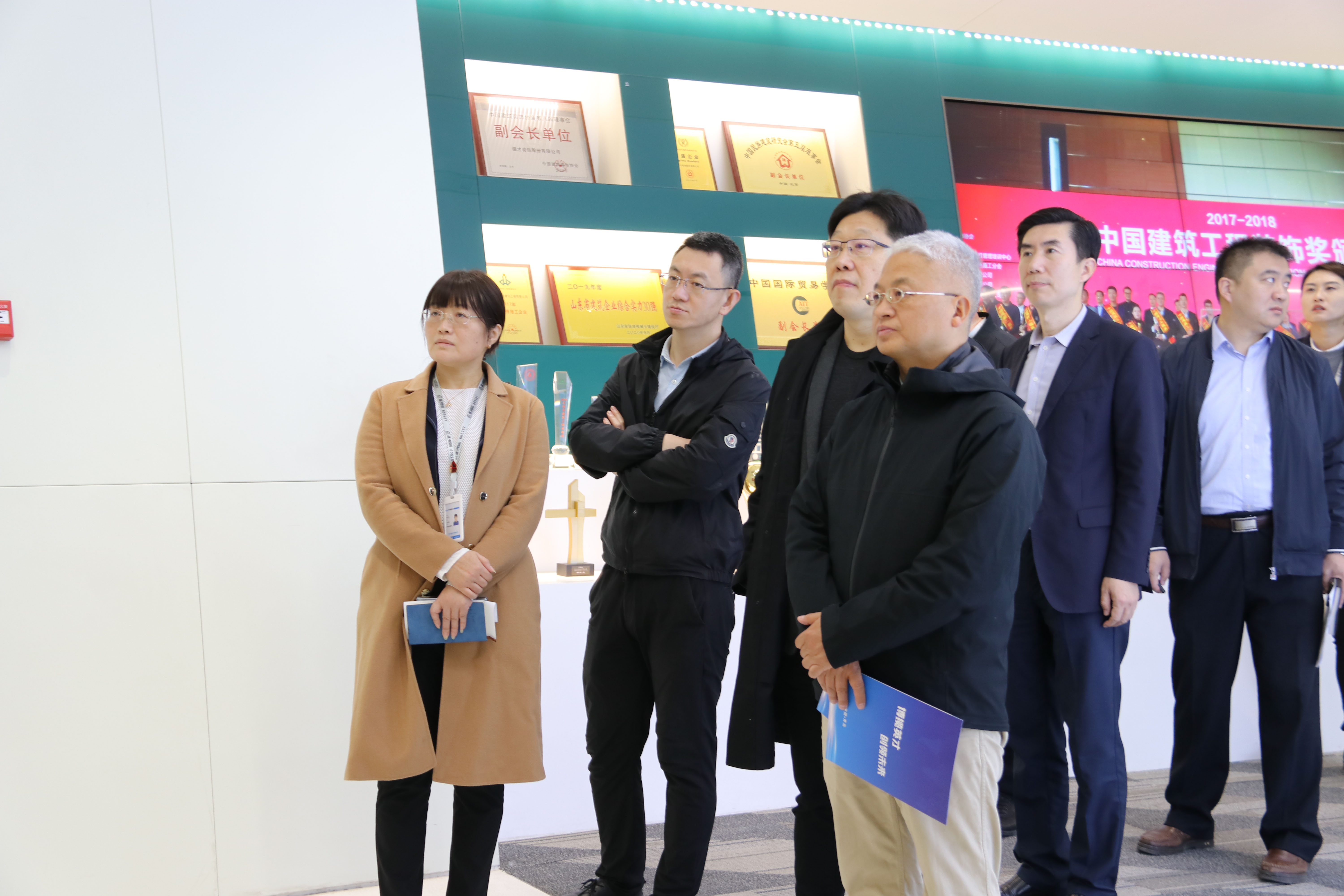 人社部领导莅临性爱直播
调研指导人才队伍建设工作(图4)