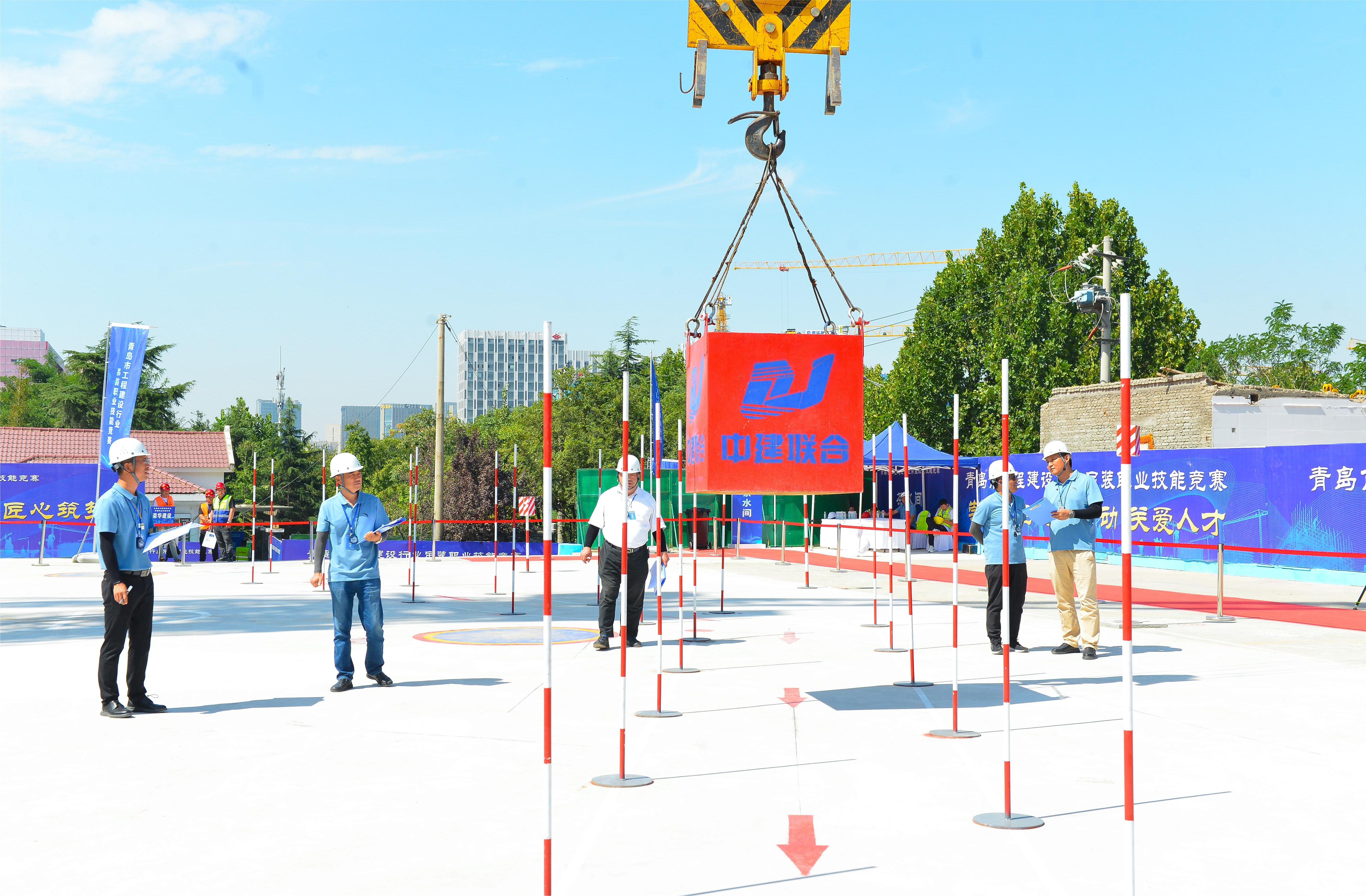 性爱直播
承办2023年度青岛市工程建设行业吊装职业技能竞赛(图5)